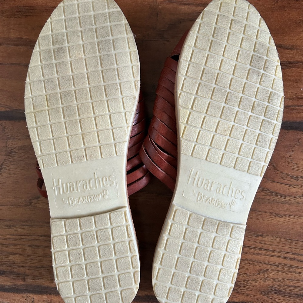 BearPaw Huaraches - Picture 4 of 4